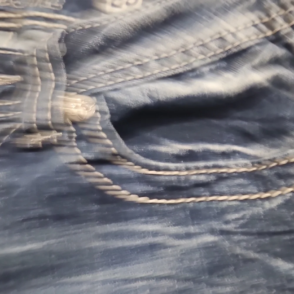 Miss Me Women's Dark Blue Cuffed Capri Jeans - Picture 6 of 11
